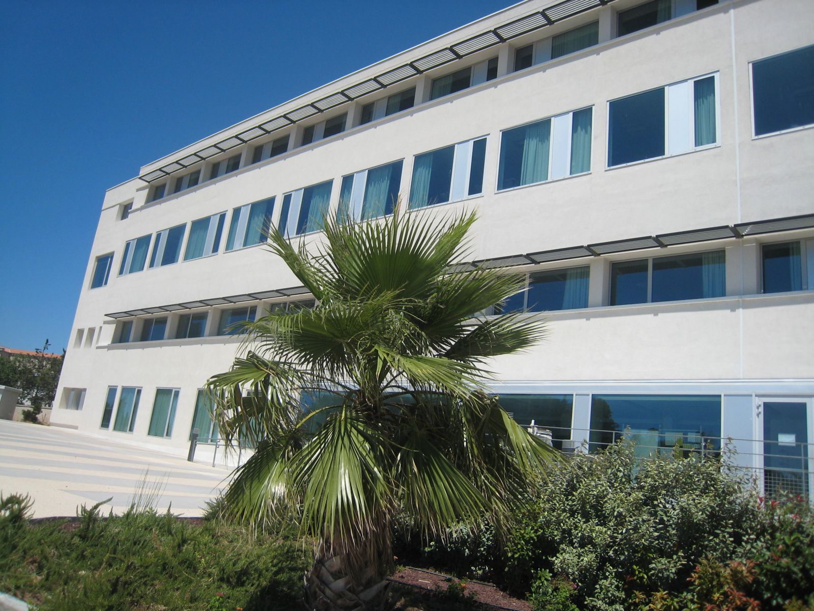 Illustration du bâtiment de l'IFMEM Houpouet Boigny